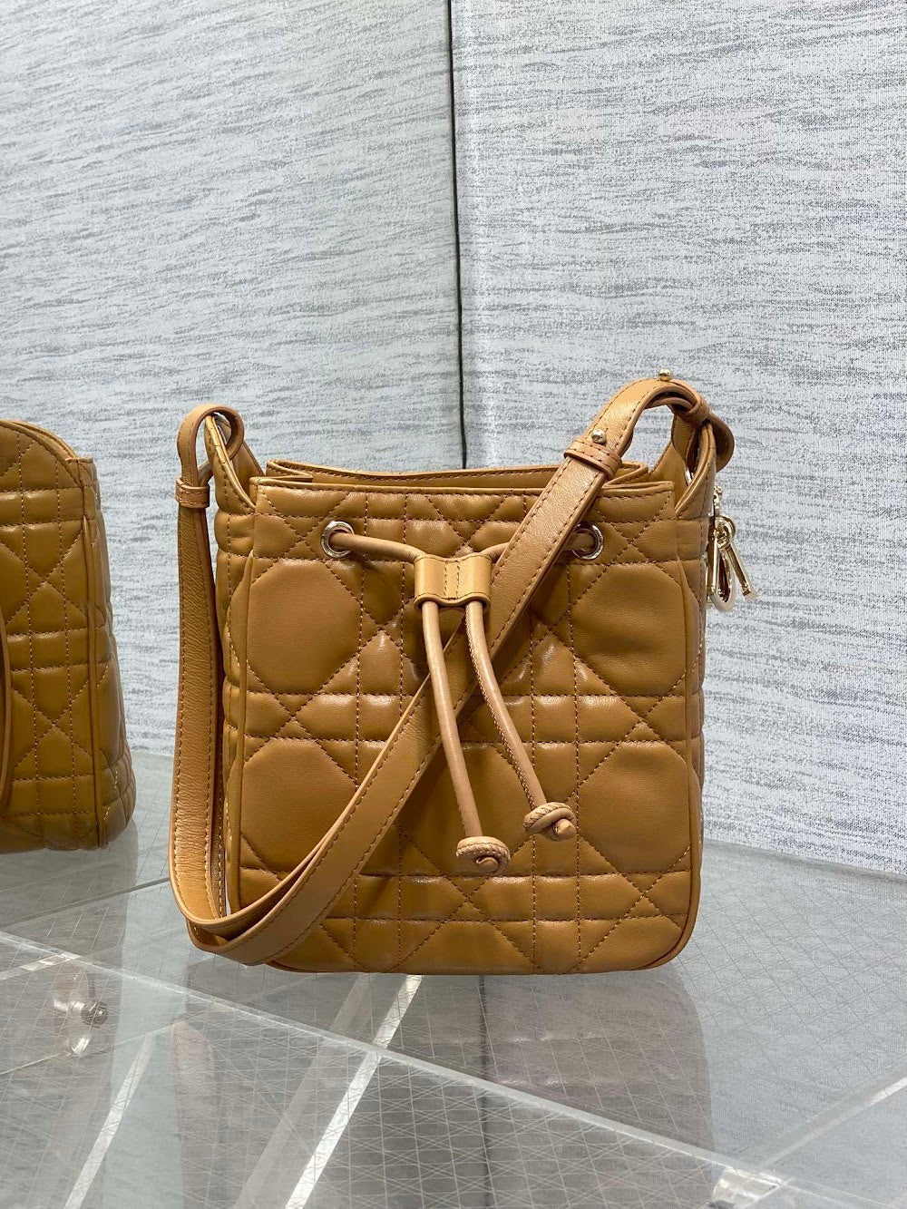 new-luxury-designer-bags-nm16788