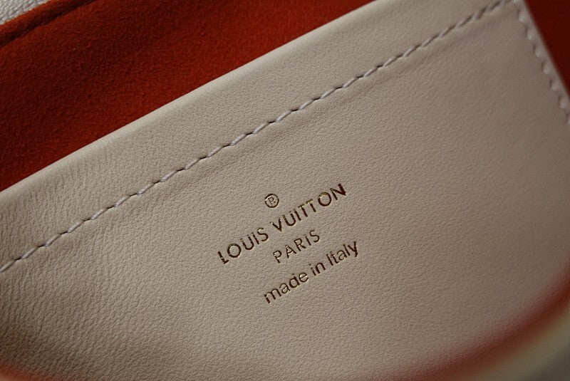 Anum Bags ln Luxury Bag --58366