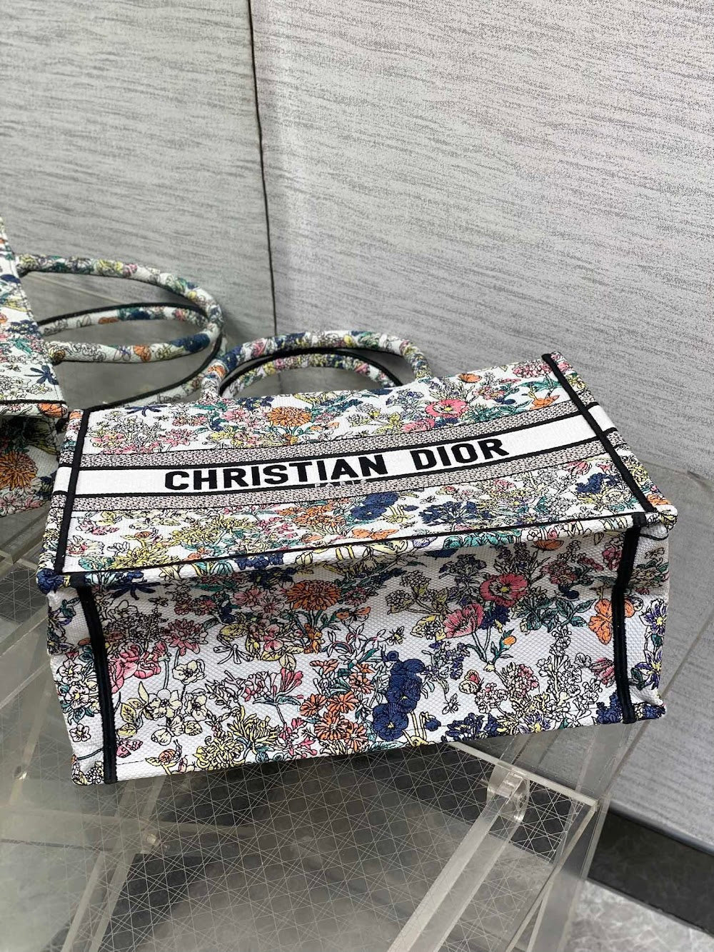 new-designer-premium-bags-nm16738