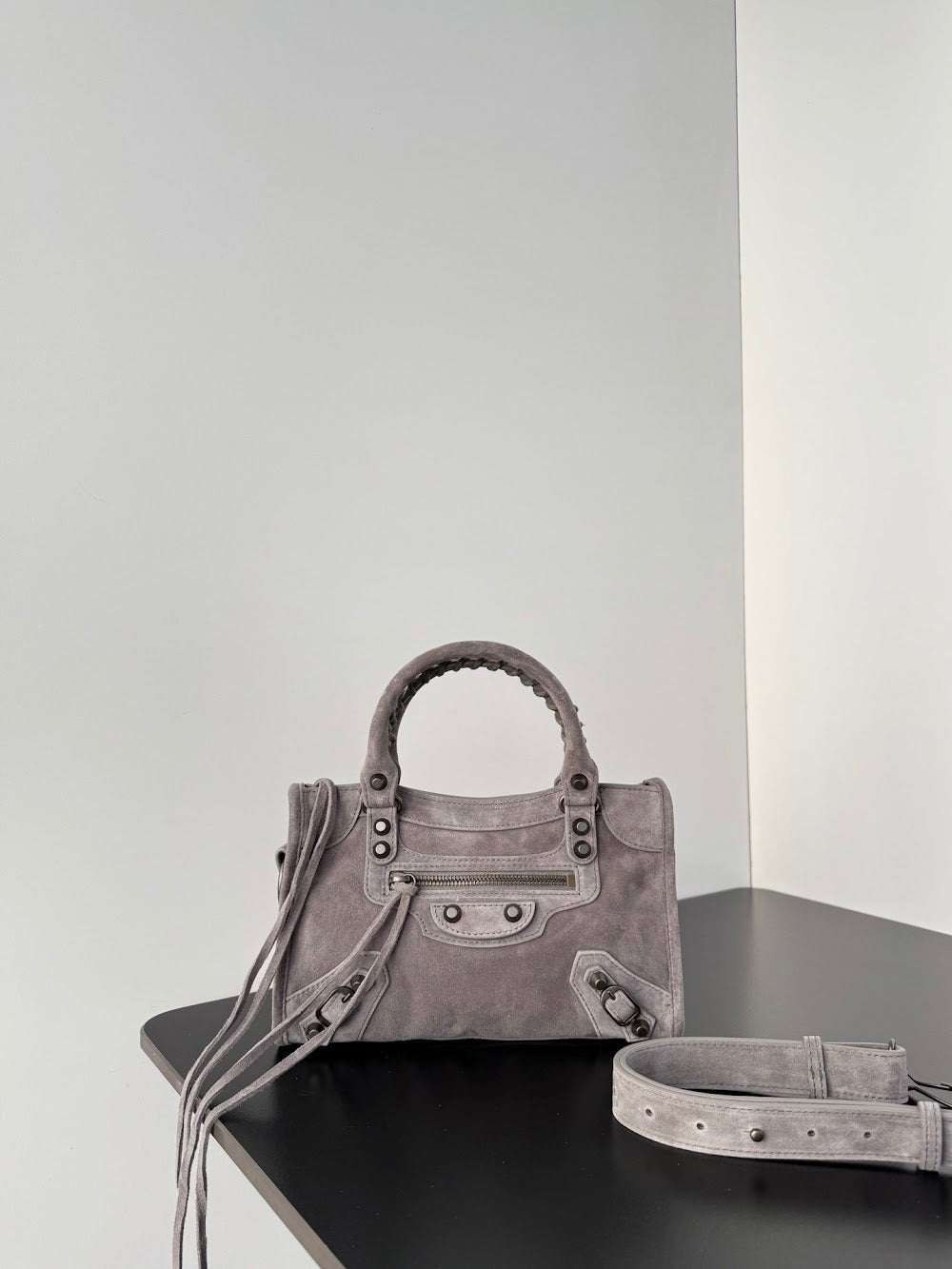Ezyycart Bags Balenciaga Luxury Bag --111677