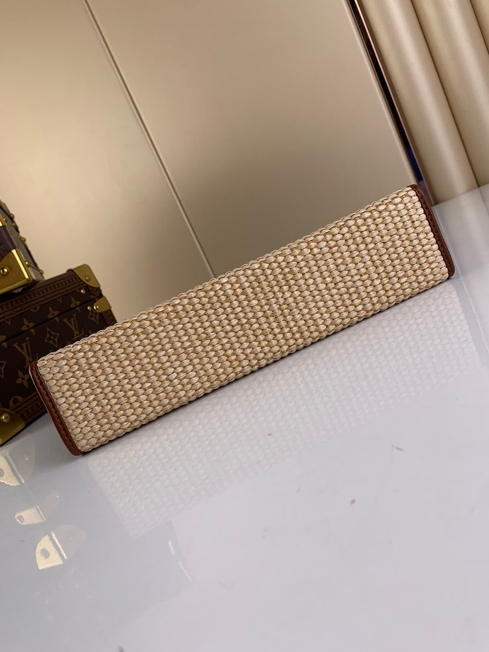 Anum Bags ln Luxury Bag --61054