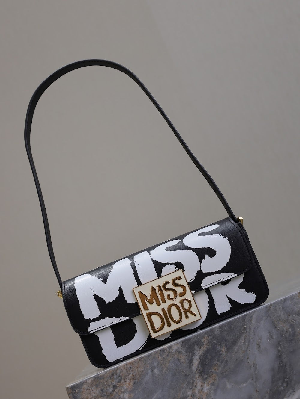 new-luxury-designer-bags-nm16117