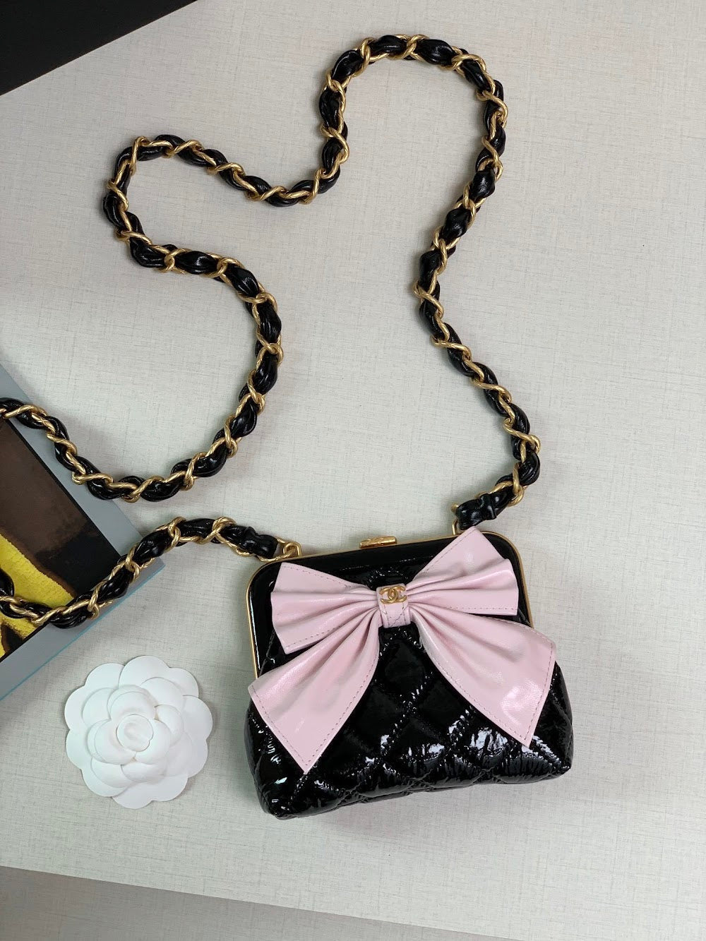 new-luxury-designer-bags-nm9382