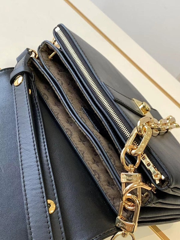 Anum Bags ln Luxury Bag --60058