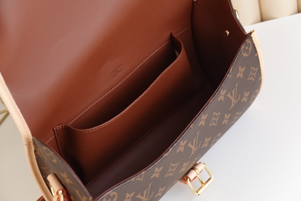 Anum Bags ln Luxury Bag --57438