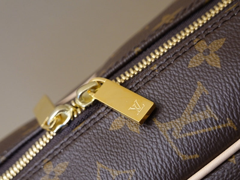 Ezyycart Bags ln Luxury Bag --60270