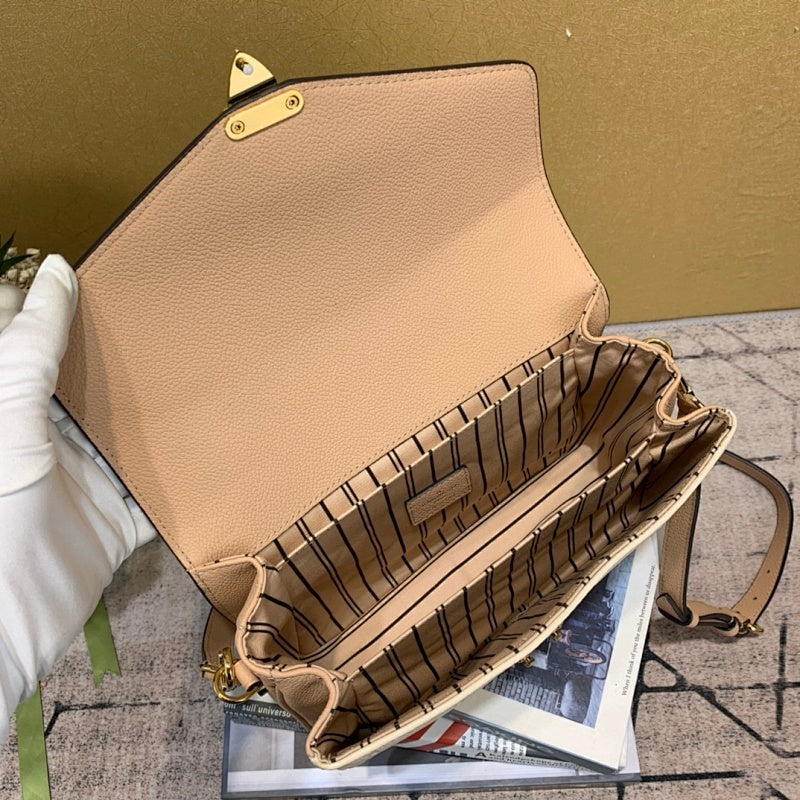 Anum Bags ln Luxury Bag --59951