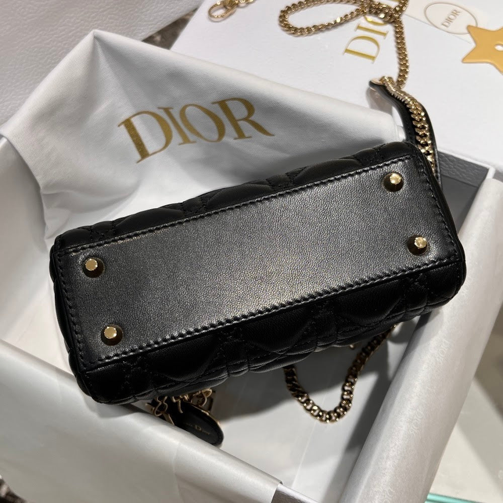 new-luxury-designer-bags-nm16170