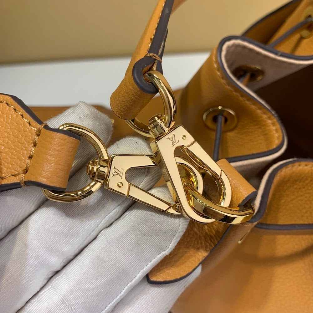 Anum Bags ln Luxury Bag --59835