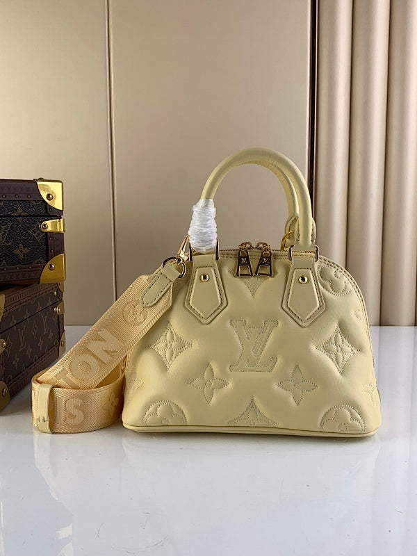 Anum Bags ln Luxury Bag --60989