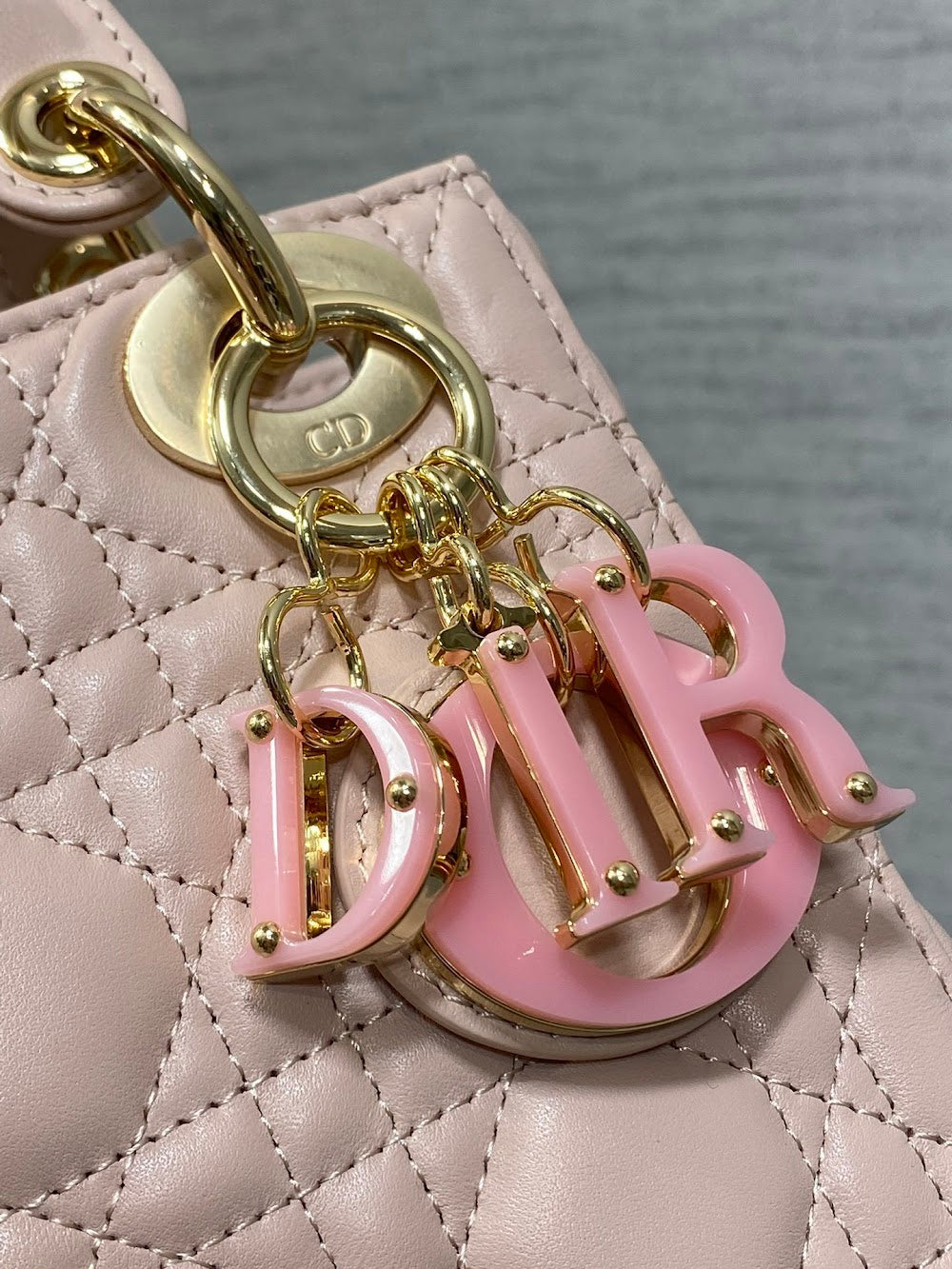 new-designer-premium-bags-nm16199