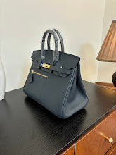 new-luxury-designer-bags-nm11268