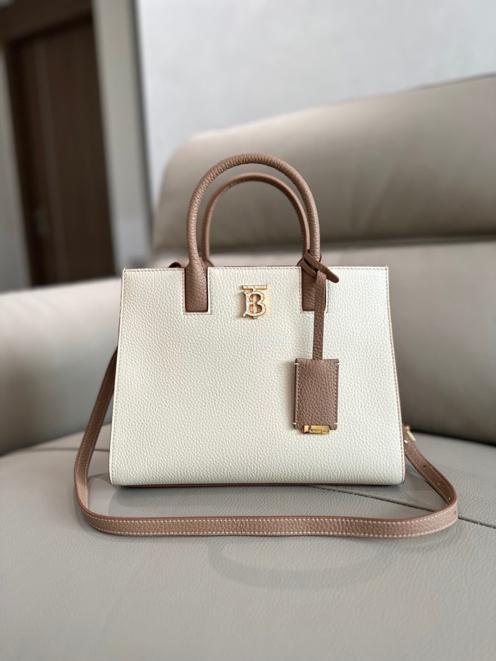 Ezyycart Bags Burberryn Luxury Bag --91812