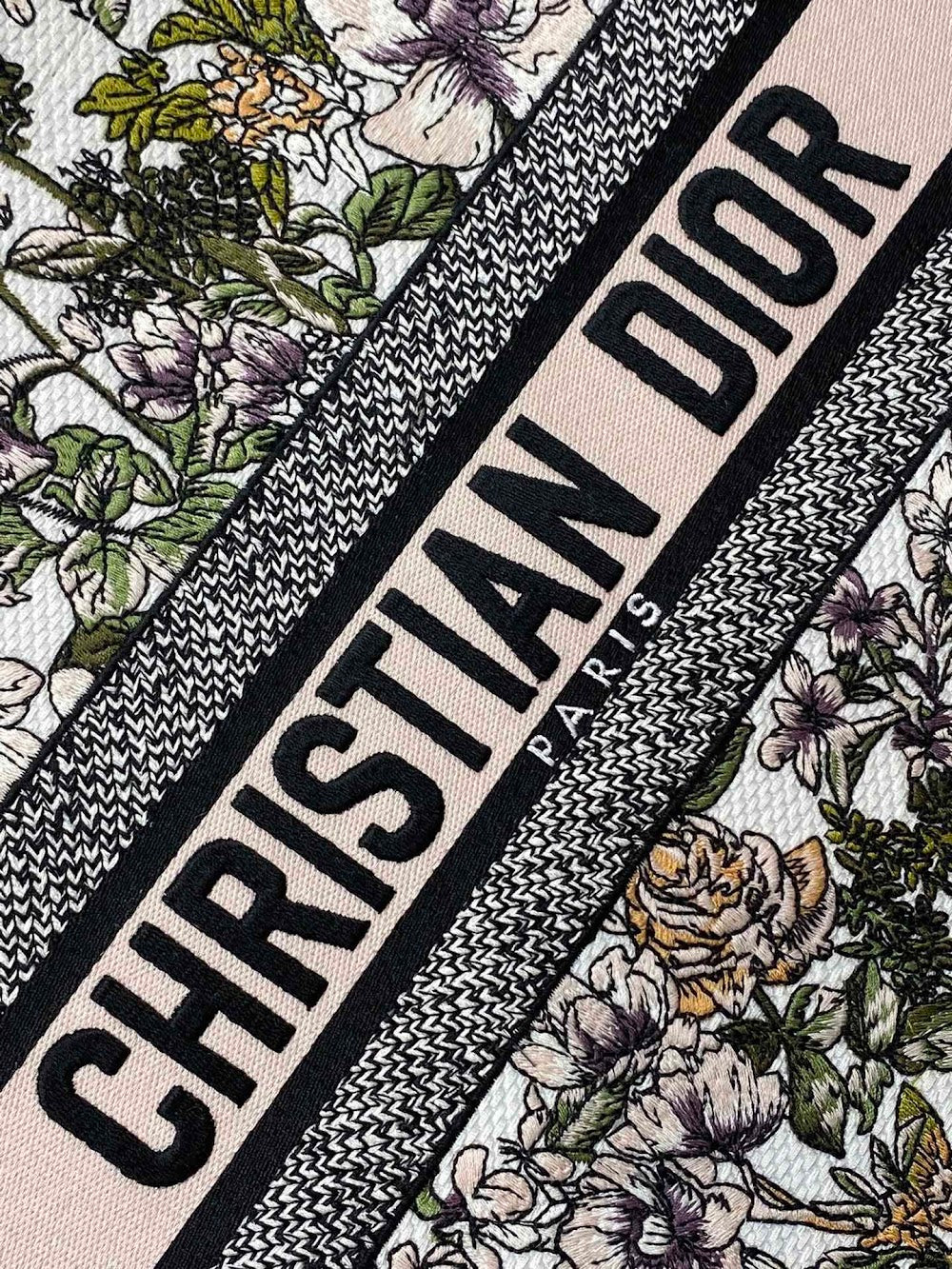 new-designer-premium-bags-nm16455