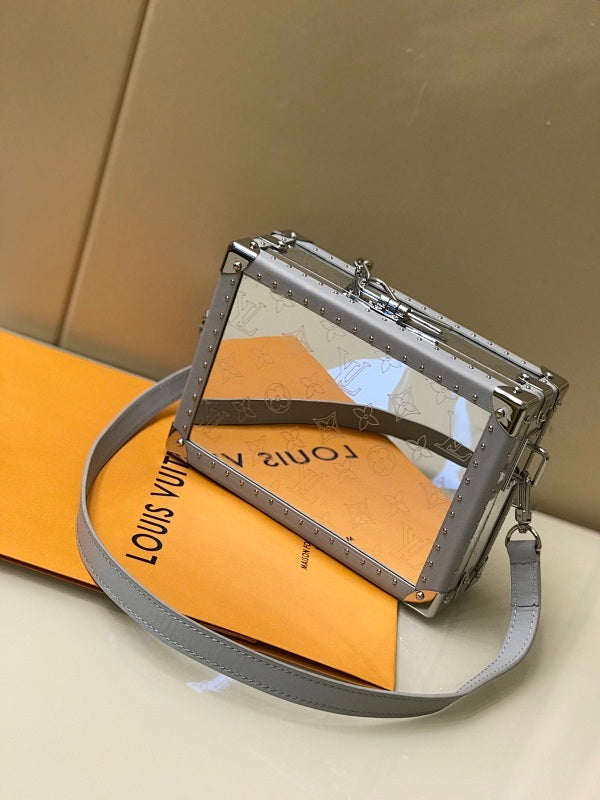 Anum Bags ln Luxury Bag --60891
