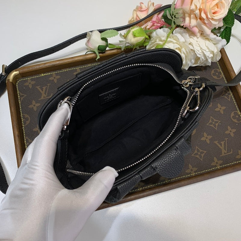 Anum Bags ln Luxury Bag --58569