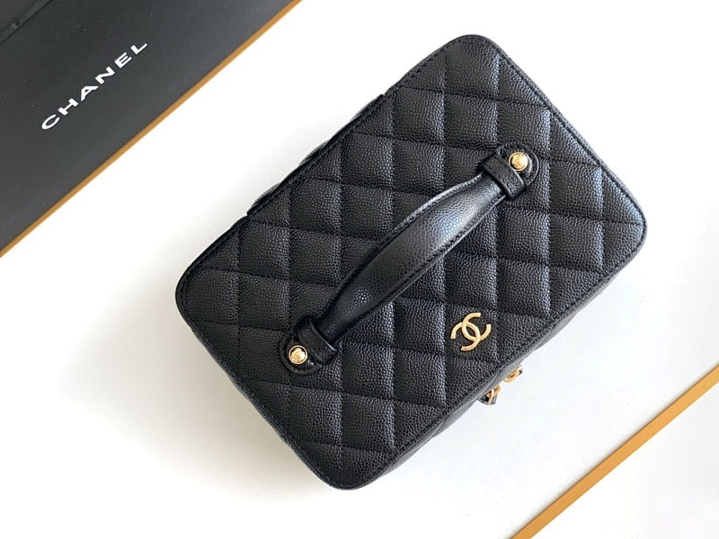 new-luxury-designer-bags-nm9599