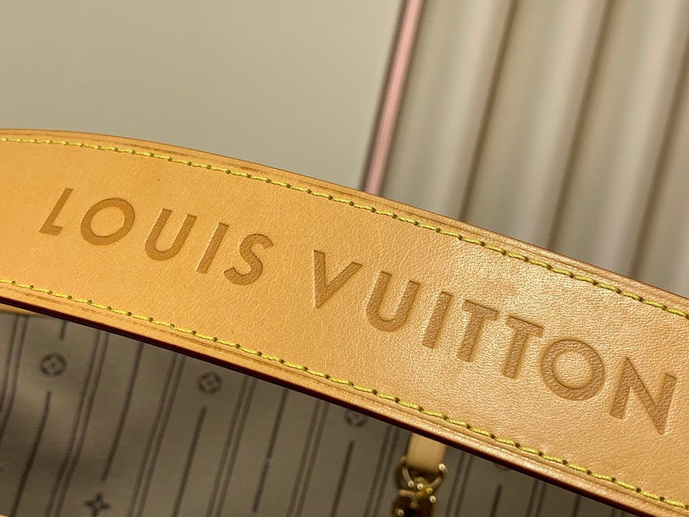 Anum Bags ln Luxury Bag --60419