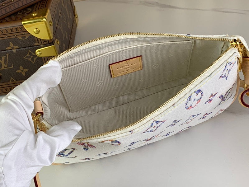 Anum Bags ln Luxury Bag --57870
