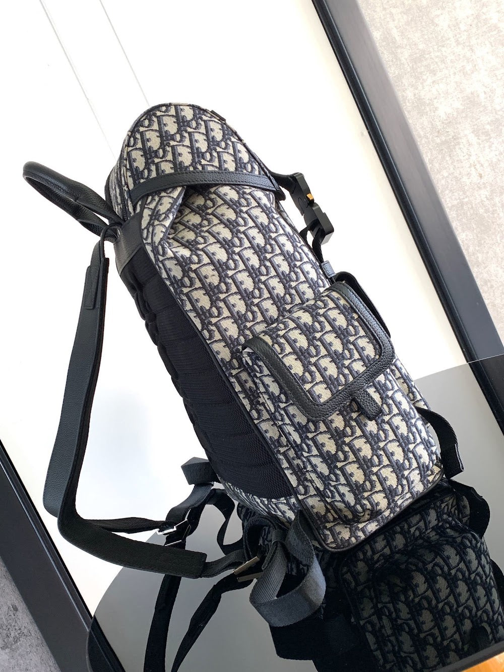 new-luxury-designer-bags-nm16107