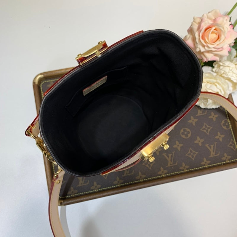 Anum Bags ln Luxury Bag --59378
