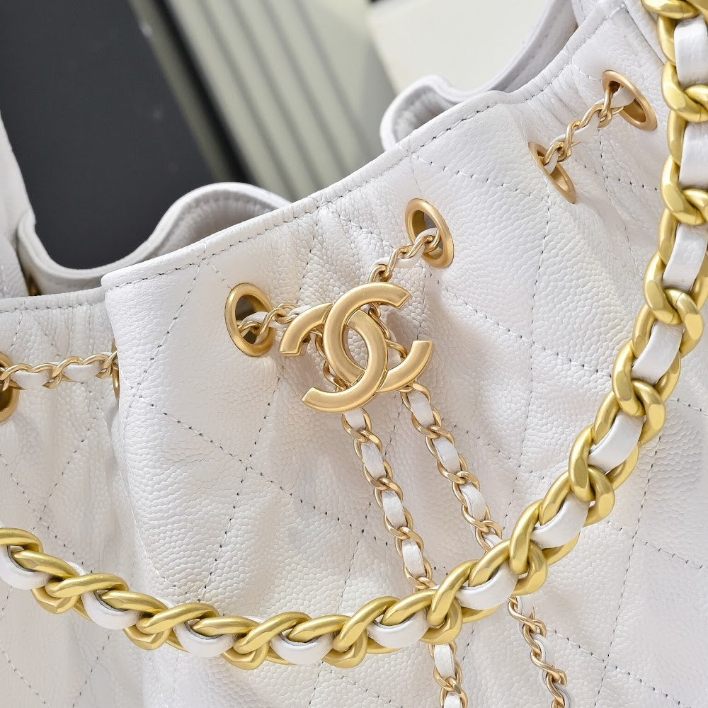 new-luxury-designer-bags-nm20267