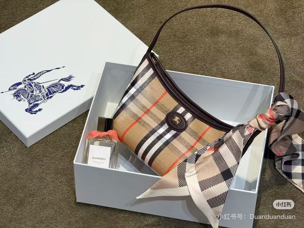 Ezyycart Bags Burberryn Luxury Bag --92930