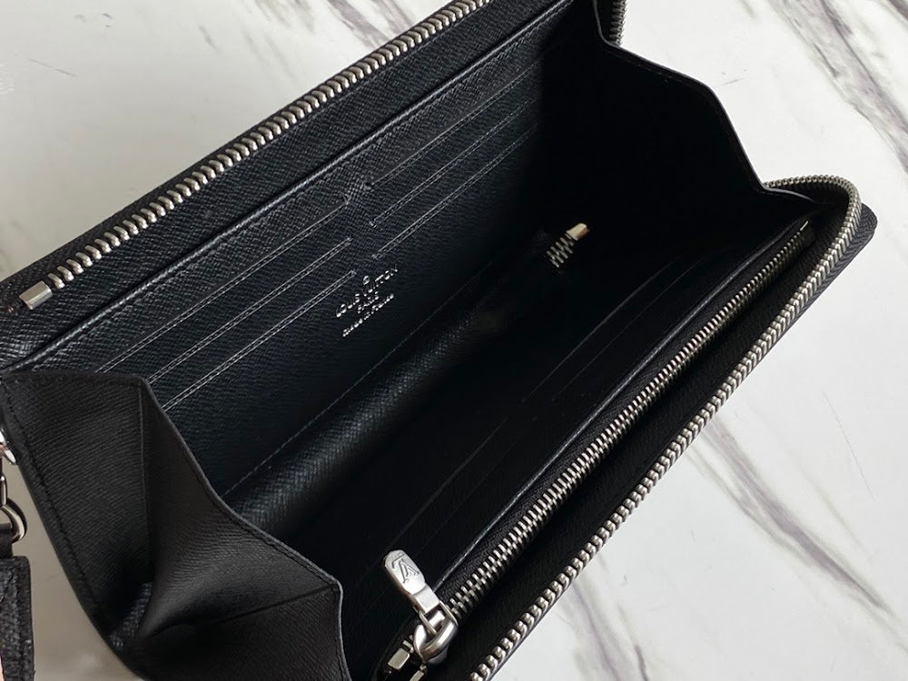 Anum Bags ln Luxury Bag --57900