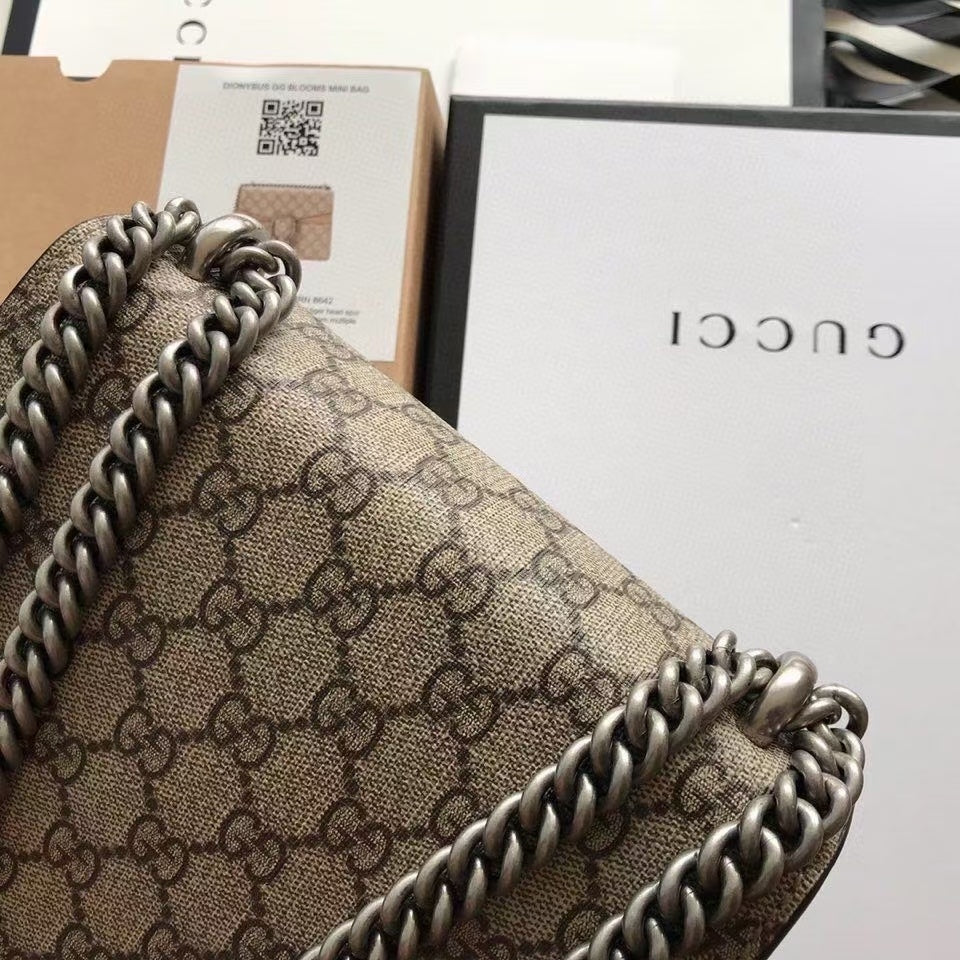 new-luxury-designer-bags-nm17894