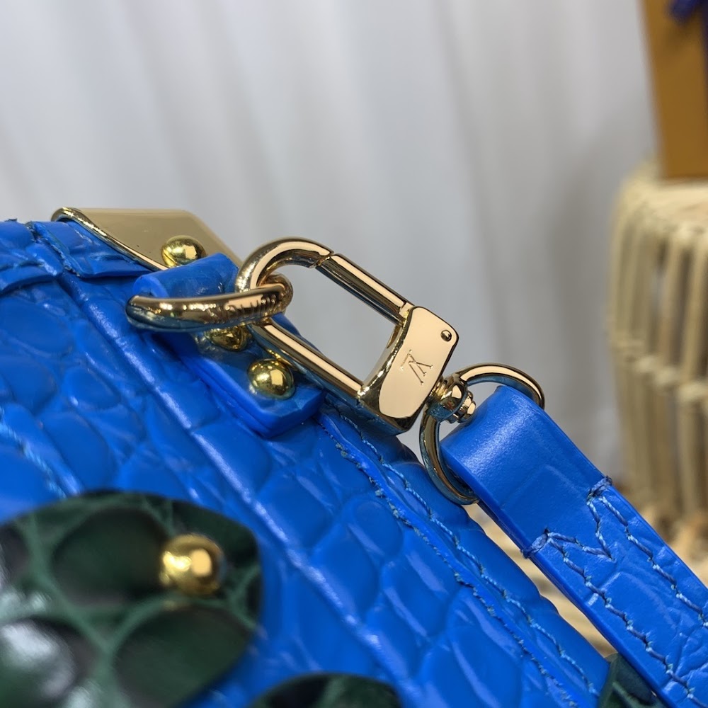 Anum Bags ln Luxury Bag --59981