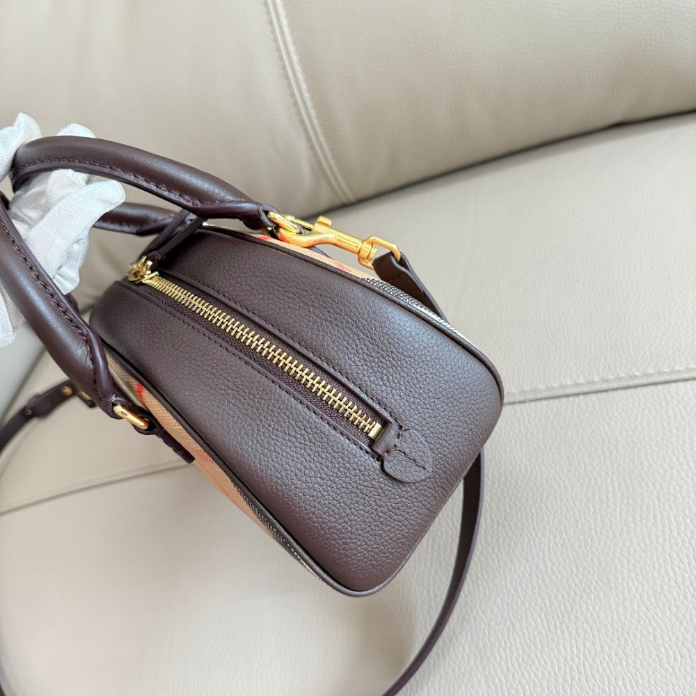 Ezyycart Bags Burberryn Luxury Bag --92671