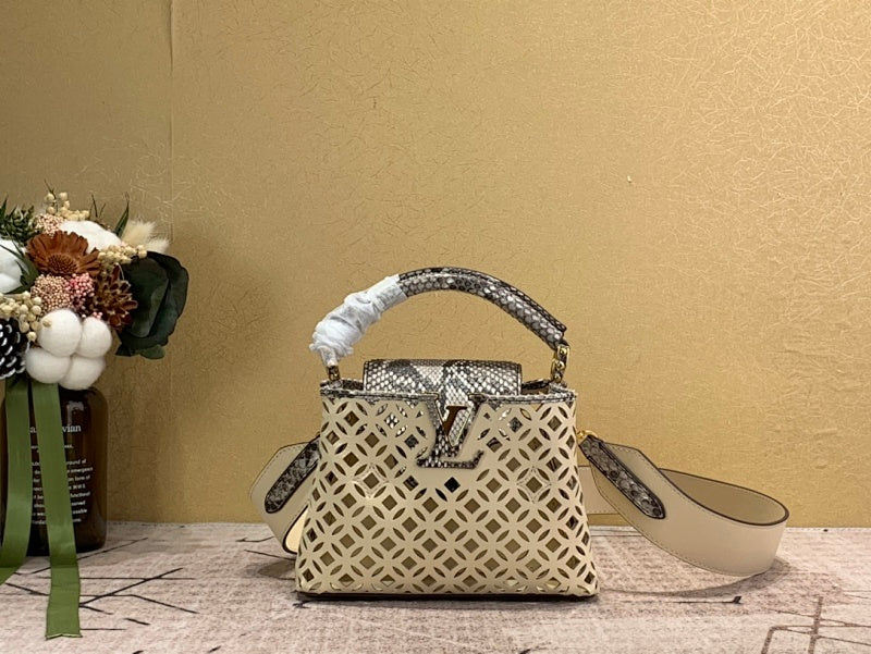 Anum Bags ln Luxury Bag --59367