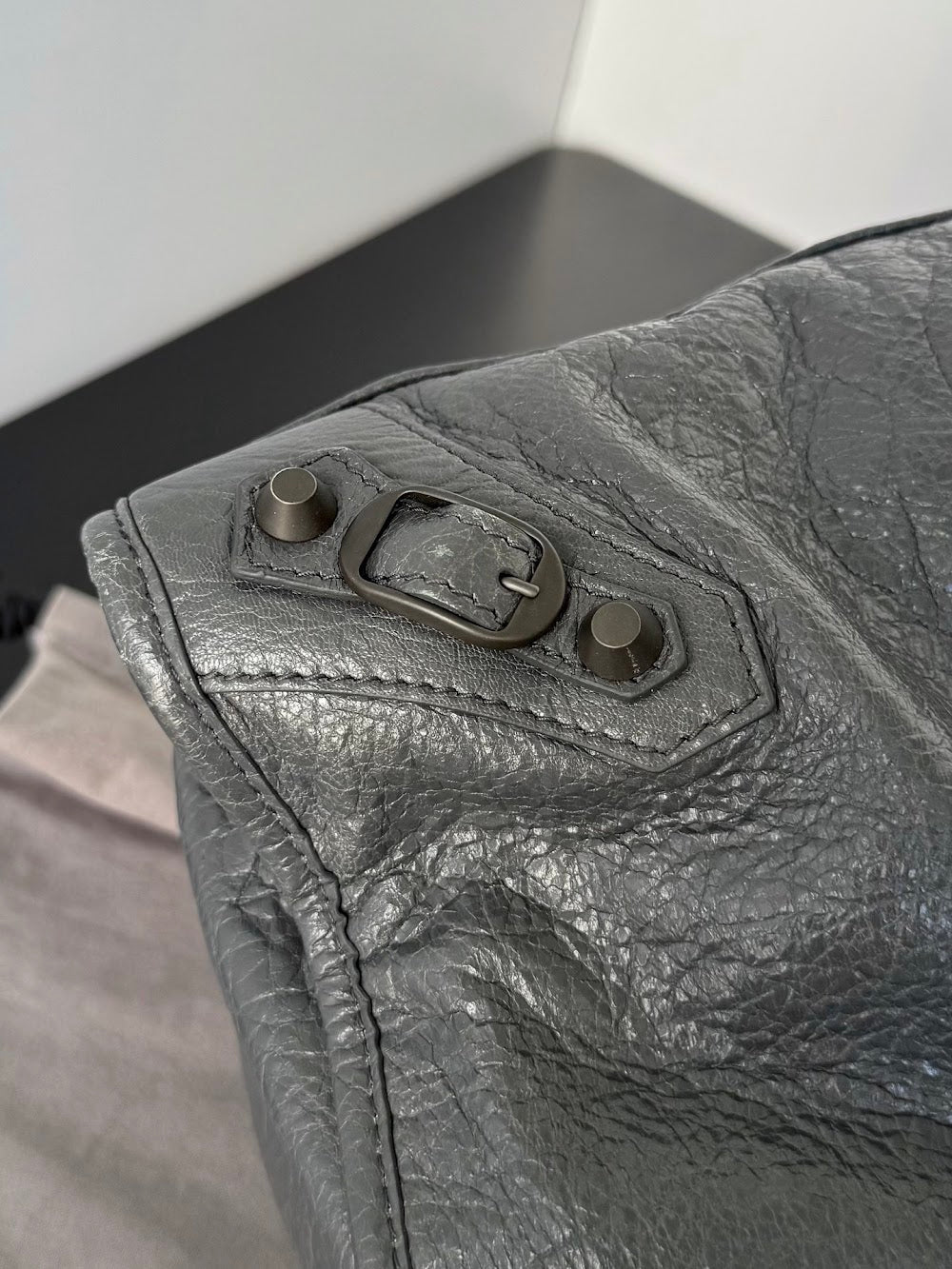 Ezyycart Bags Balenciaga Luxury Bag --111506