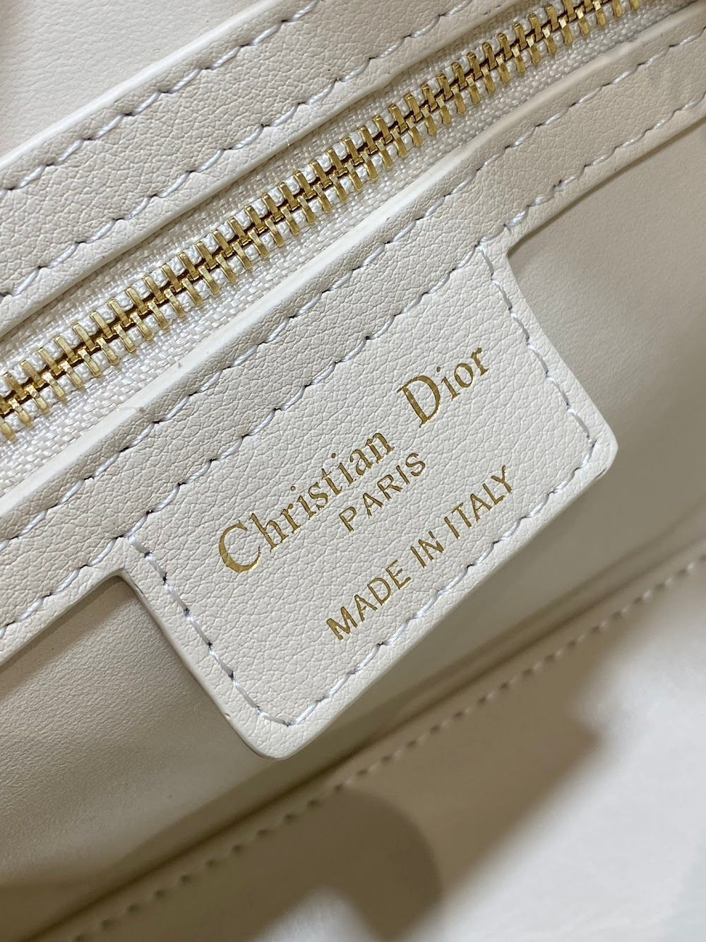 new-designer-premium-bags-nm16059