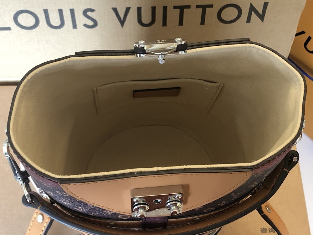 Anum Bags ln Luxury Bag --58057
