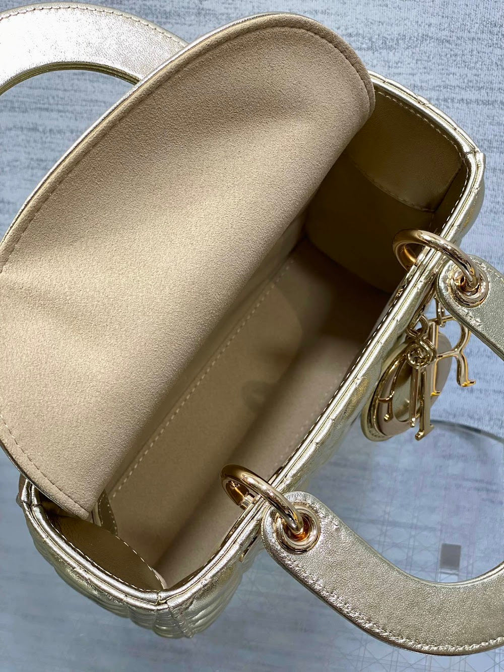 new-designer-premium-bags-nm16468