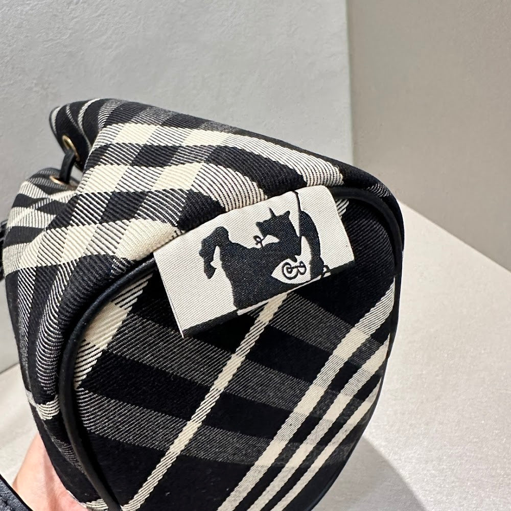 Ezyycart Bags Burberryn Luxury Bag --92231