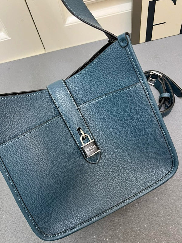Ezyycart Bags pradn Luxury Bag --74244
