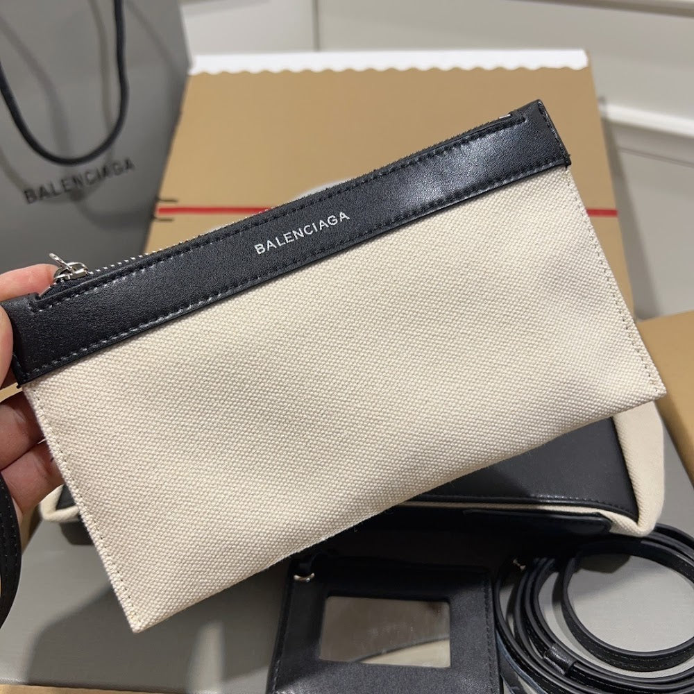 Ezyycart Bags Balenciaga Luxury Bag --111839