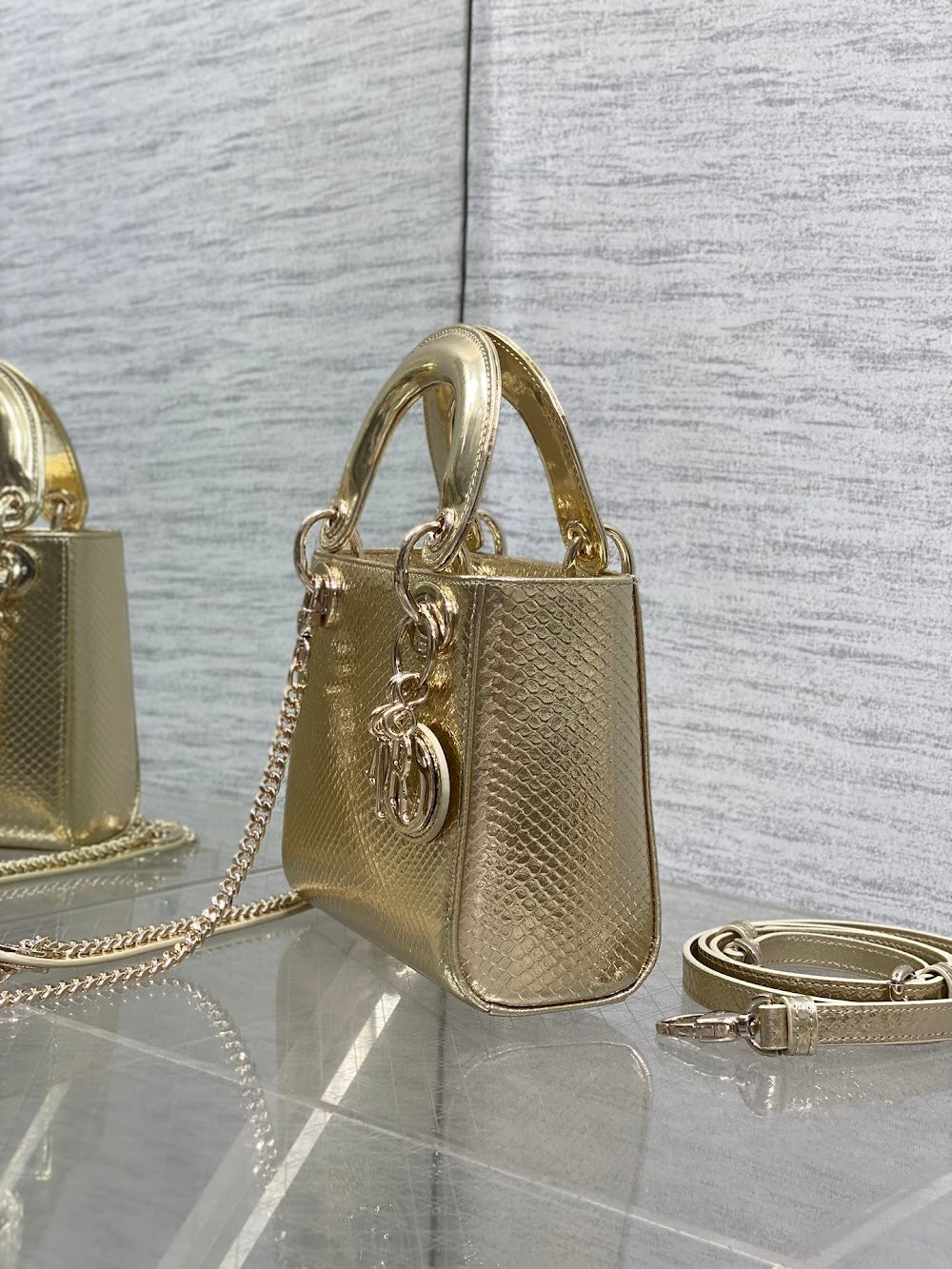 new-designer-premium-bags-nm16896