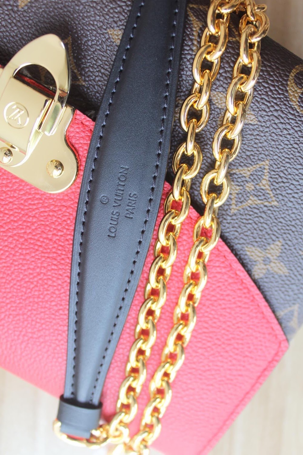 Anum Bags ln Luxury Bag --59019