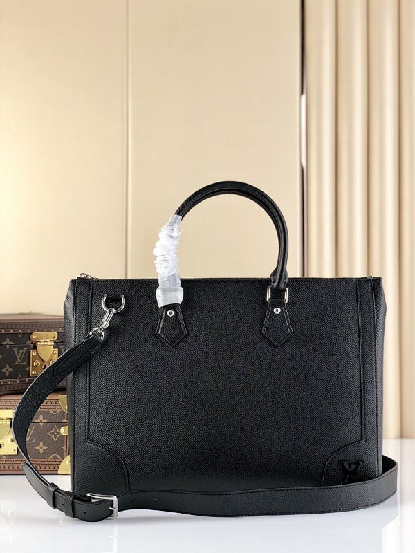 Anum Bags ln Luxury Bag --60514
