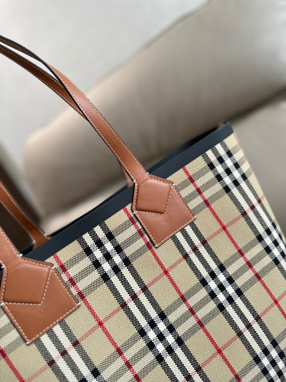 Ezyycart Bags Burberryn Luxury Bag --92736