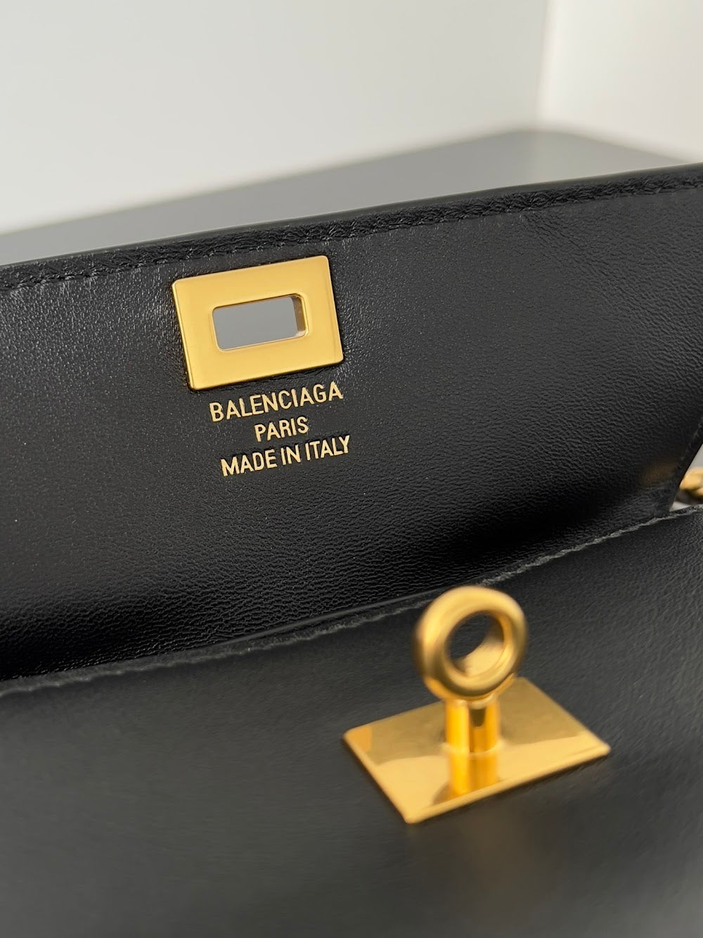 Ezyycart Bags Balenciaga Luxury Bag --111628
