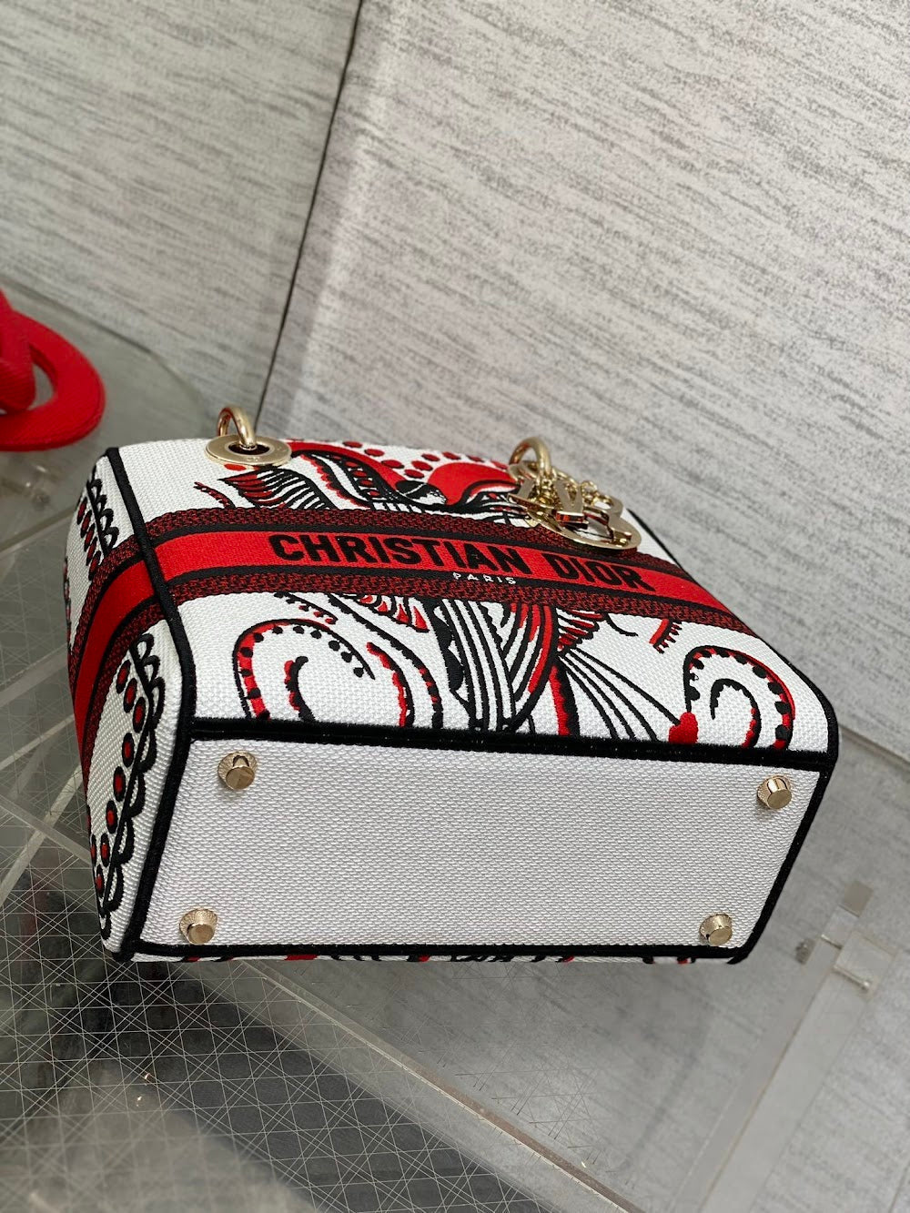 new-luxury-designer-bags-nm16077