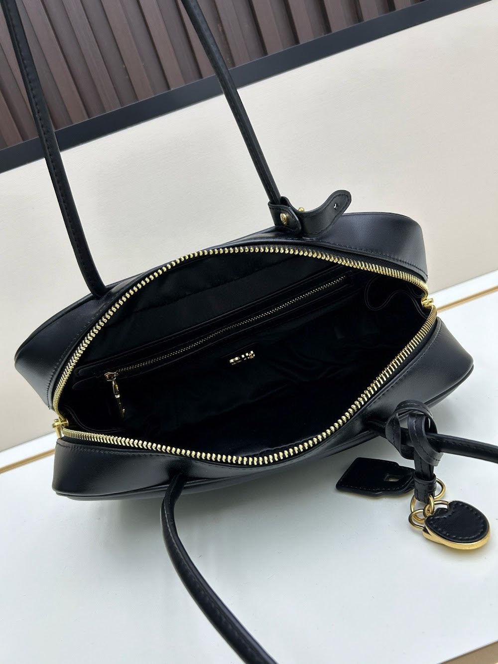 Ezyycart Bags pradn Luxury Bag --75578