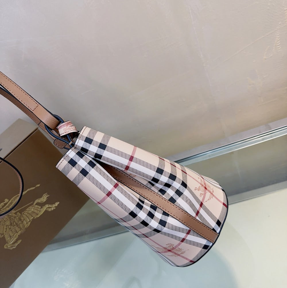 Ezyycart Bags Burberryn Luxury Bag --92400