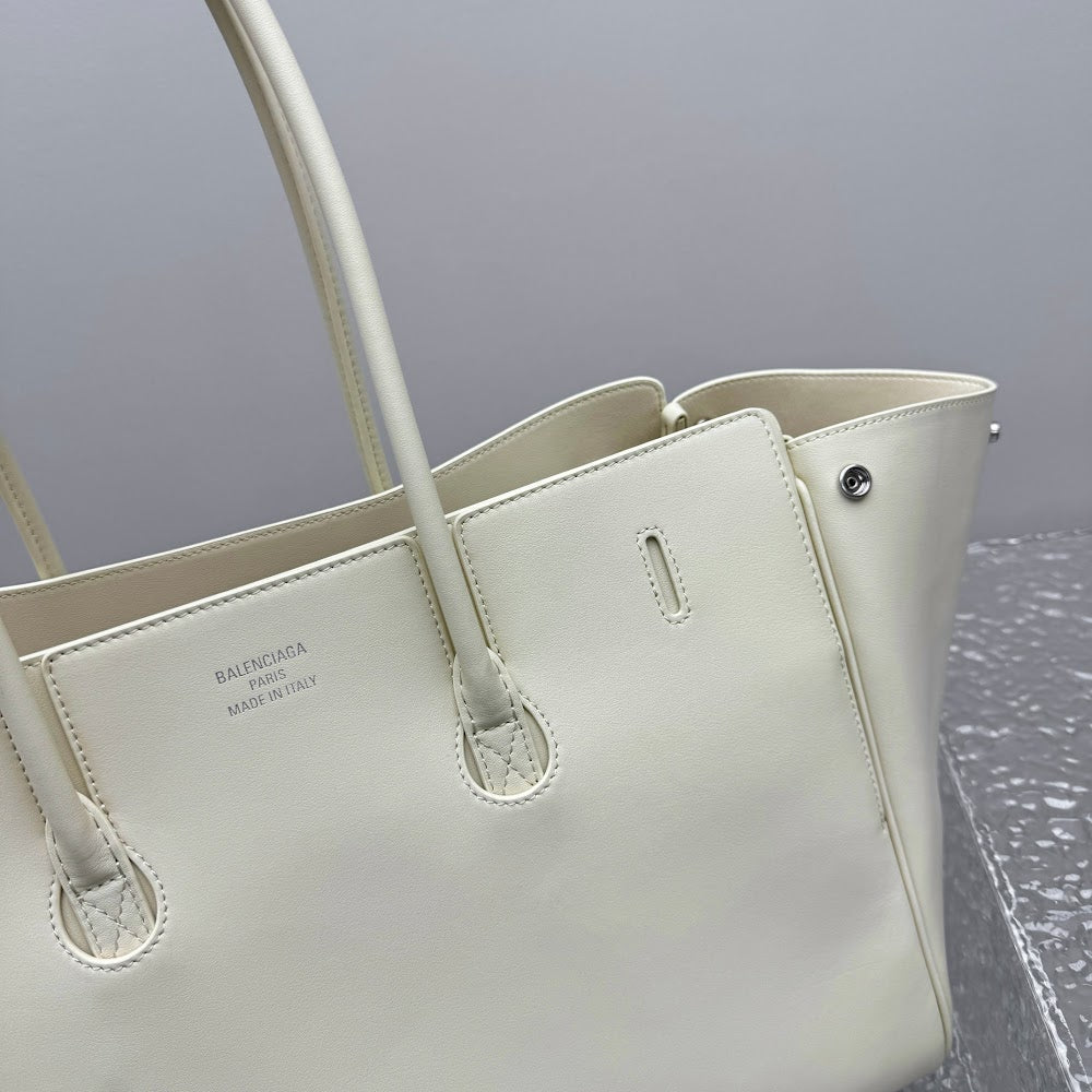 Ezyycart Bags Balenciaga Luxury Bag --110867