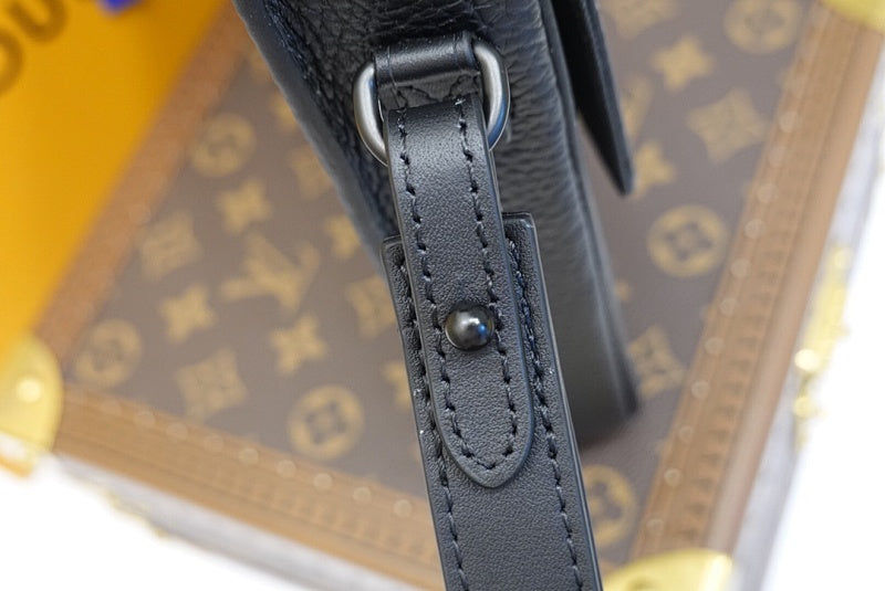 Anum Bags ln Luxury Bag --60266