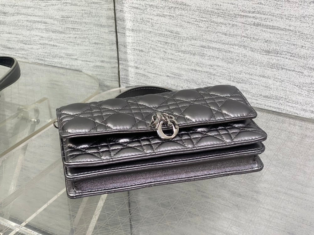 new-luxury-designer-bags-nm16479